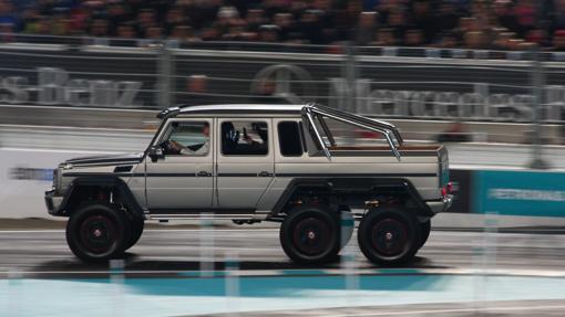 Mercedes AMG G63 6x6
