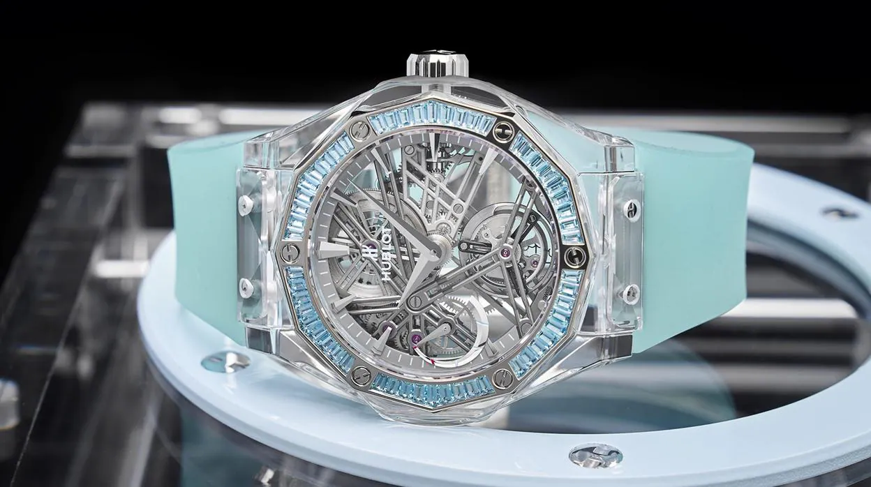 Reloj Classic Luxury Dorado de maquinaria visible - Sofistik2