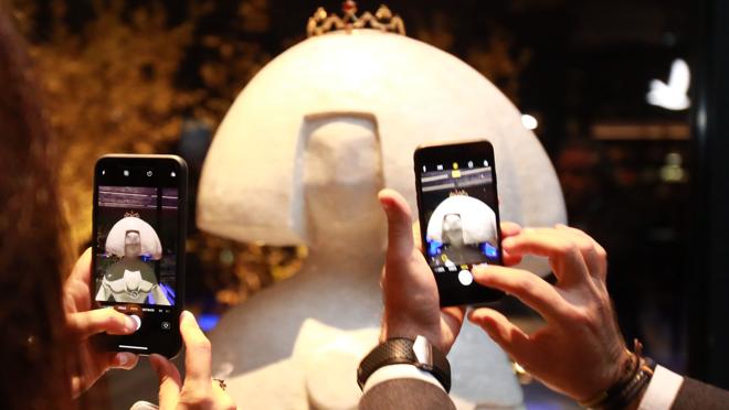 El potencial visual de la memina la convierte en objetivo de los flashes