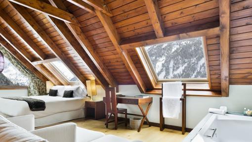 Imagen del interior de unas de las habitacones de este lujosos hotel