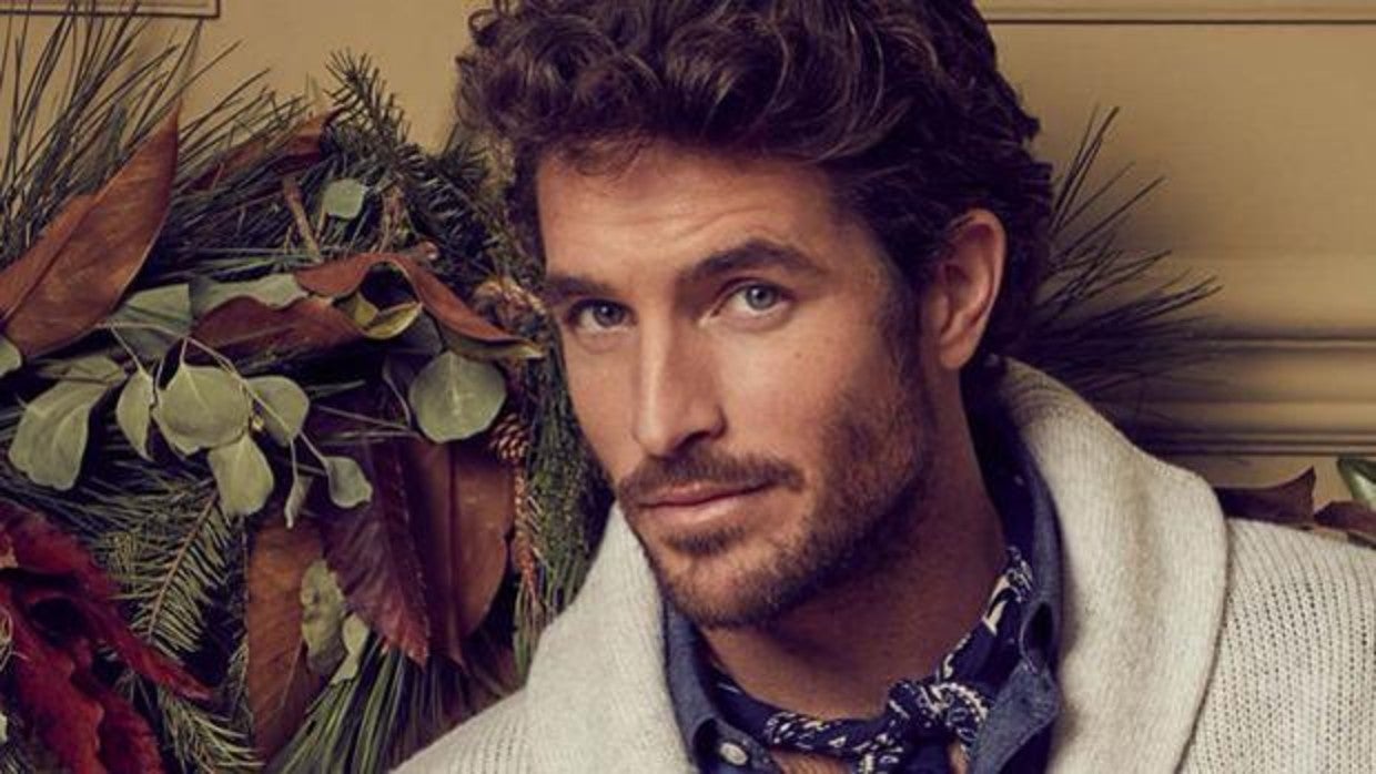 El debate de estilo de la temporada es el uso y del jersey navideño y el estilo con el que lo lleves