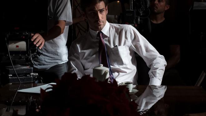 Fernando Guallar durante el rodaje de Velvet Colección