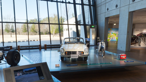 Interior del Honda Collection Hall de Japón
