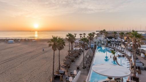 Atardecer en Marina Beach Club, Valencia