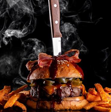 La hamburguesa terrorífica de La H es muda.