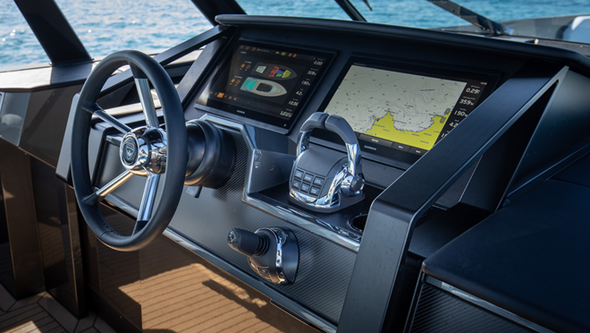 Tom Brady se compra un yate de lujo para disfrutar de su estancia en Florida