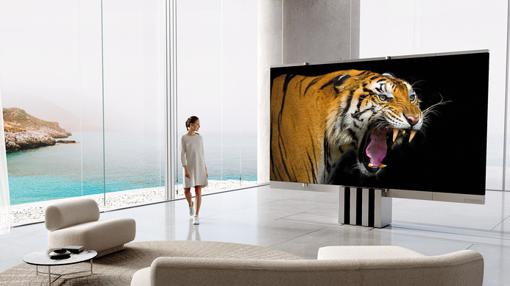 El televisor que sale del suelo de 165 pulgadas de C SEED