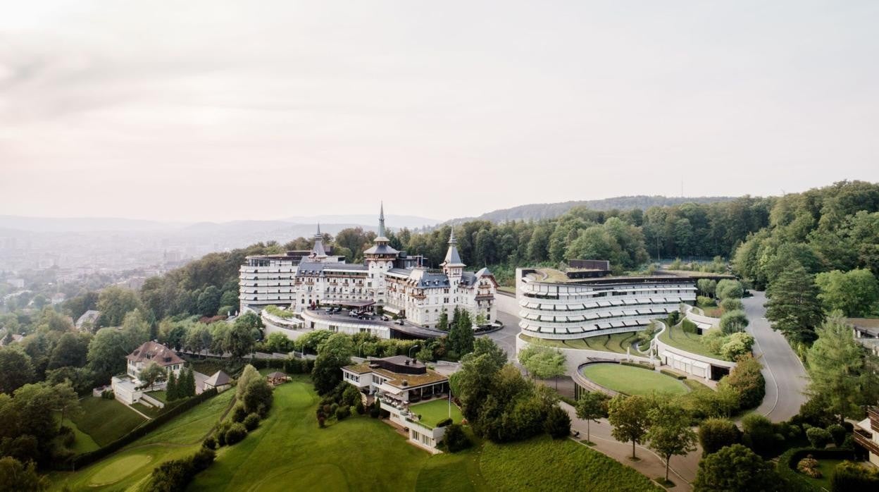 Así es el nuevo paquete de viajes que podrás pagar con criptomonedas