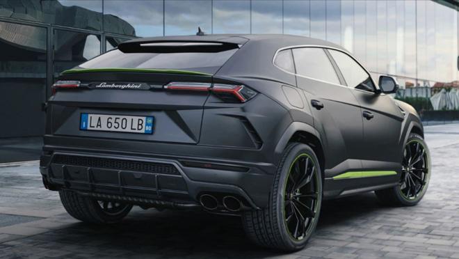 Es capaz de alcanzar los 305 km/h