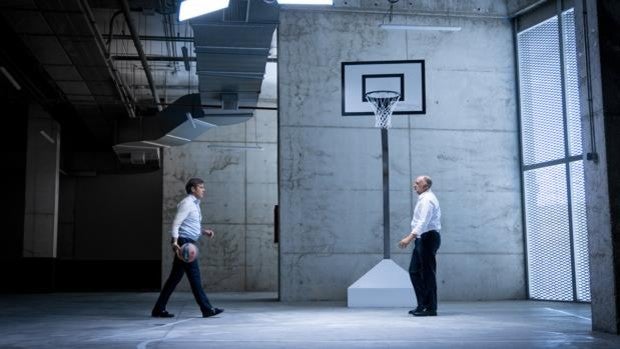 Una amena y productiva conversación entre dos perfiles de éxito