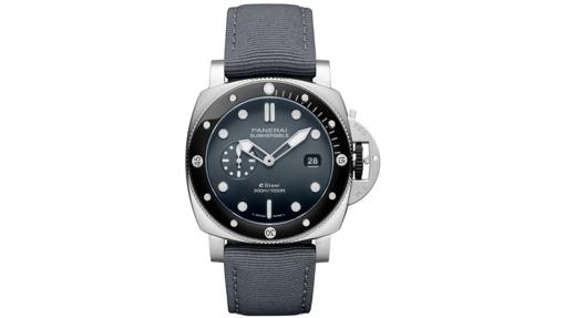 Panerai - Submersible QuarantaQuattro eSteel