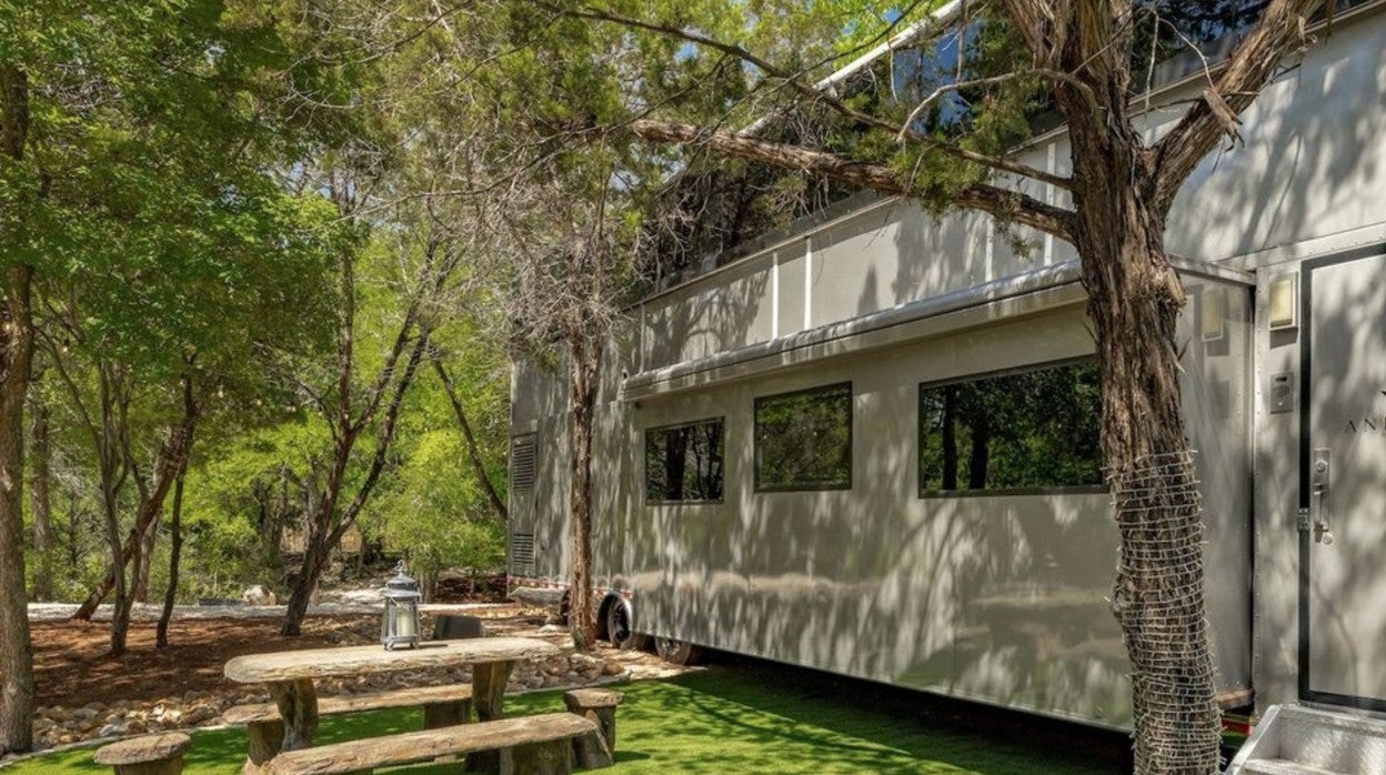 Así es la caravana de lujo de la artista Jennifer Lopez