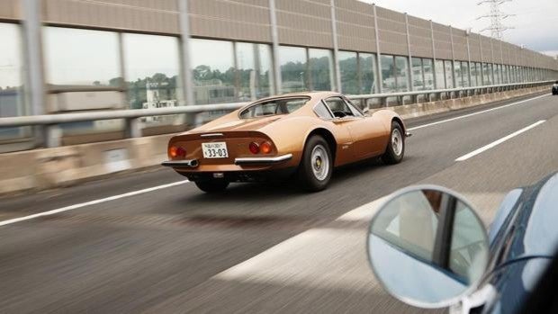 Coches clásicos de lujo que siguen siendo un valor en alza