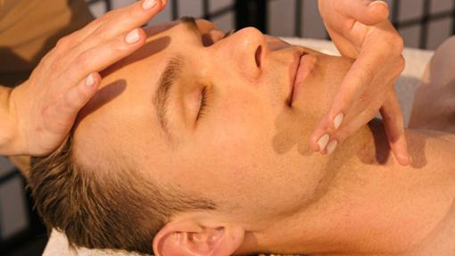 Cada vez hay más tratamientos para rejuvenecer el rostro sin tener que pasar por el quirófano, como el nuevo protocolo de radiofrecuencia con microagujas de Grupo Pedro Jaén La Moraleja.