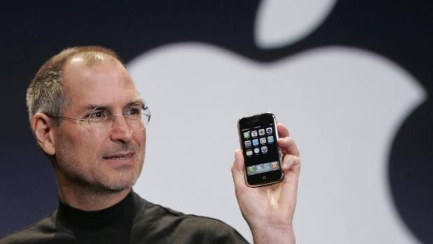 Unas sandalias de Steve Jobs se venden por 220.000 dólares, un precio récord