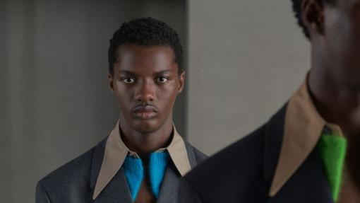 Cuellos XL en sastrería