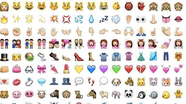 Alerta por posible estafa con emoticonos navideños en WhatsApp