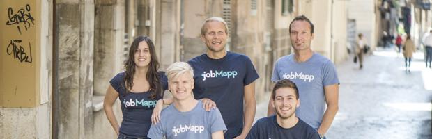 Fabian Roschig, en el centro, uno de fundadores de jobMapp