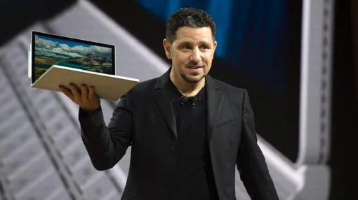 Panos Panay habla de la Surface Book i7
