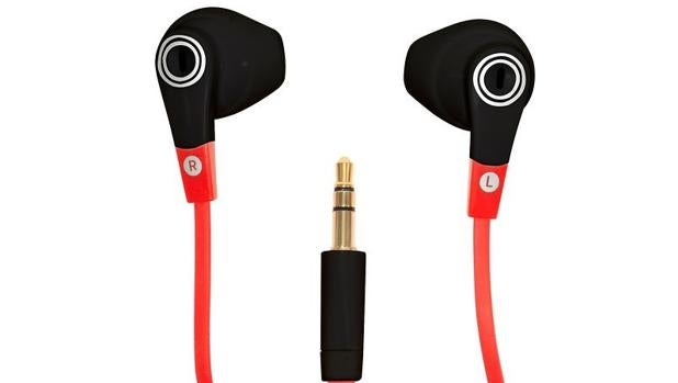En estos momentos los espías pueden escucharte a través de los auriculares
