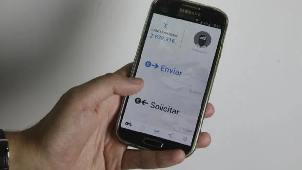 Bizum, aplicación de pago por móvil lanzada por los bancos de España