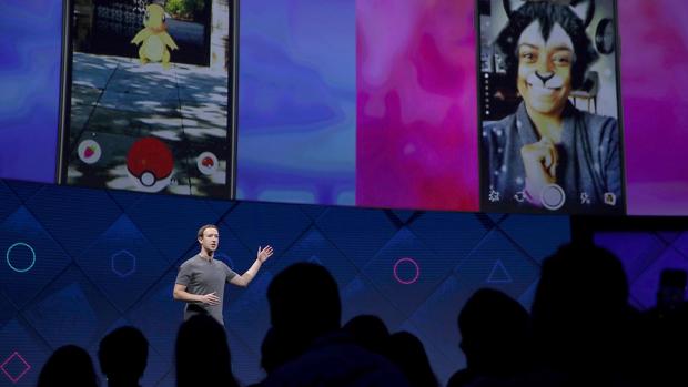 Facebook: de las noticias falsas al mundo falso de la realidad virtual