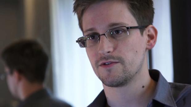 Snowden lanza una aplicación para convertir un viejo móvil en un sistema de vigilancia casero