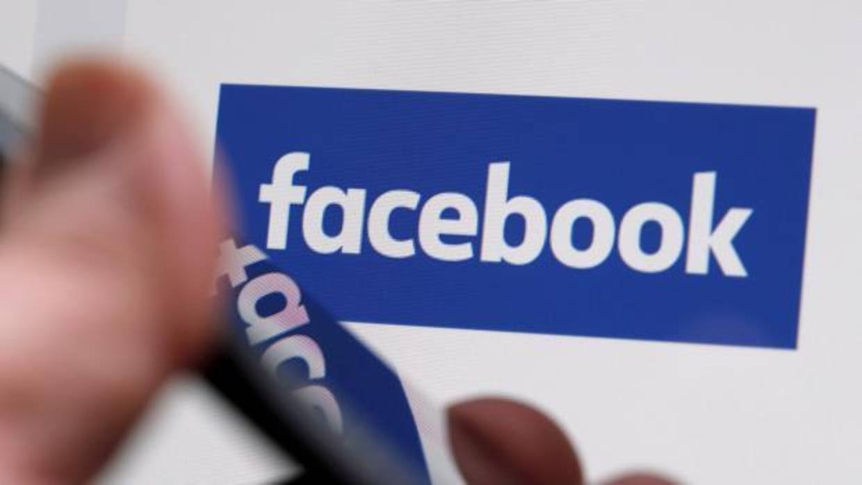 Facebook está probando una función apra actualizar estados con la voz