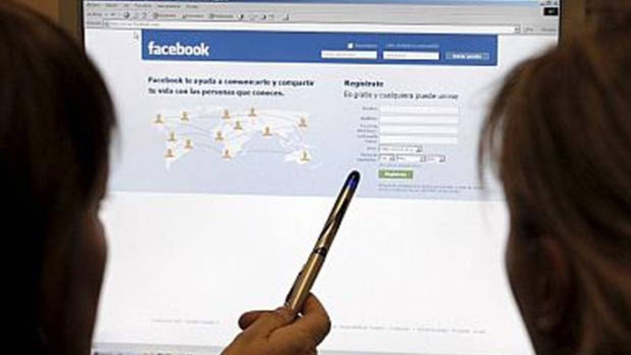 Facebook ha admitido que también registra las conversaciones de Messenger