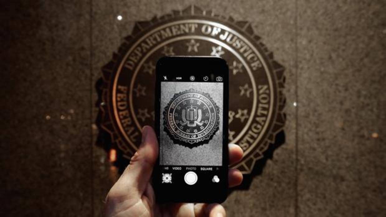 El FBI infló los datos de la inseguridad de los teléfonos móviles