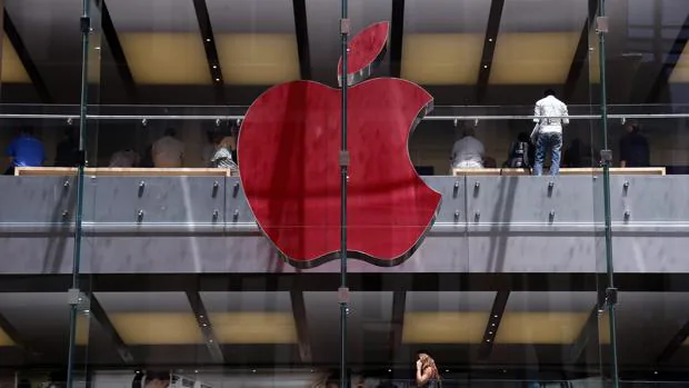 Apple presenta tres nuevos iPhone y un reloj más ligero
