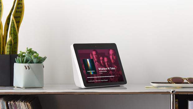 Probamos el Amazon Echo Show: una pantalla en un asistente que sabe a poco