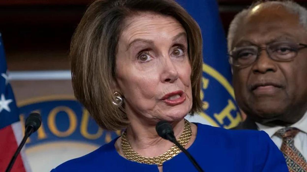 Nancy Pelosi, presidenta de la Cámara de Representantes, fue objeto de un vídeo manipulado