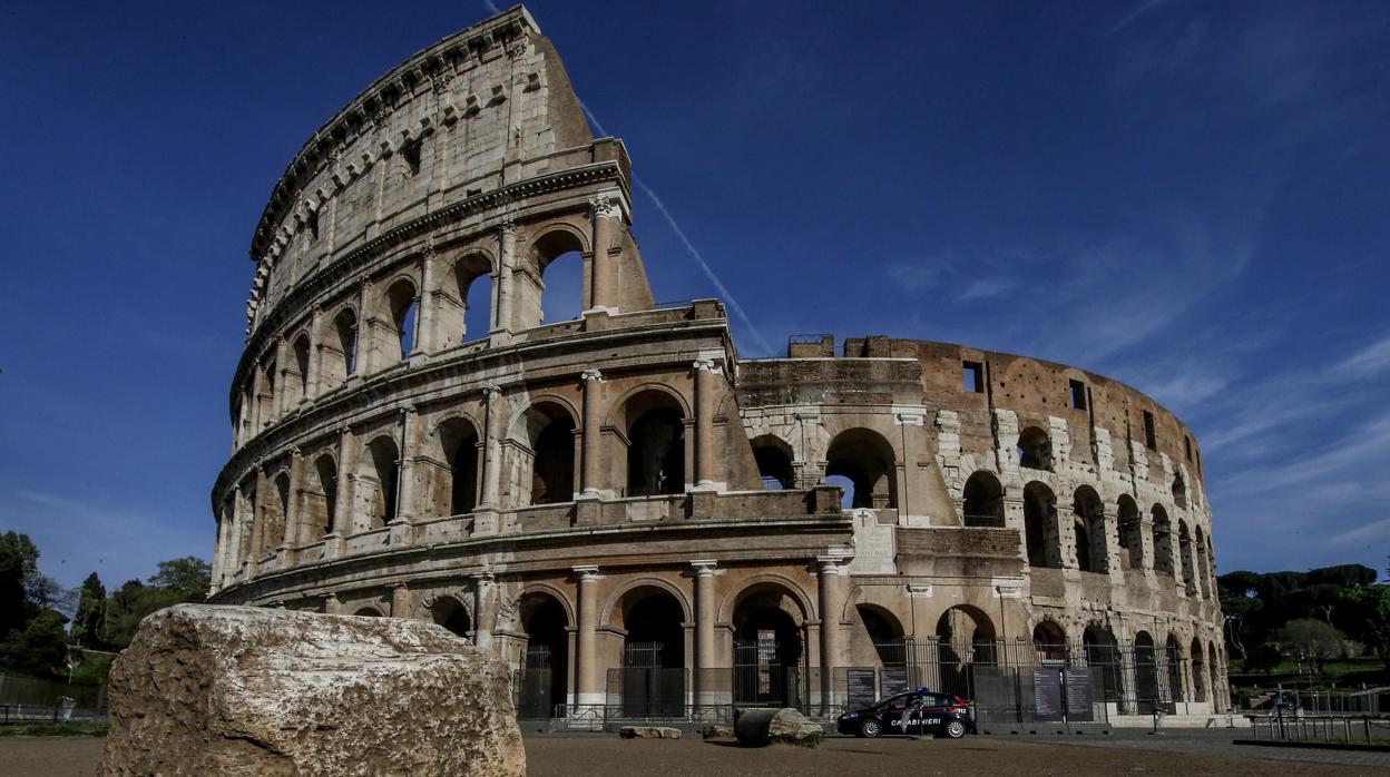 El Coliseo romano, sin turistas por culpa del confinamiento
