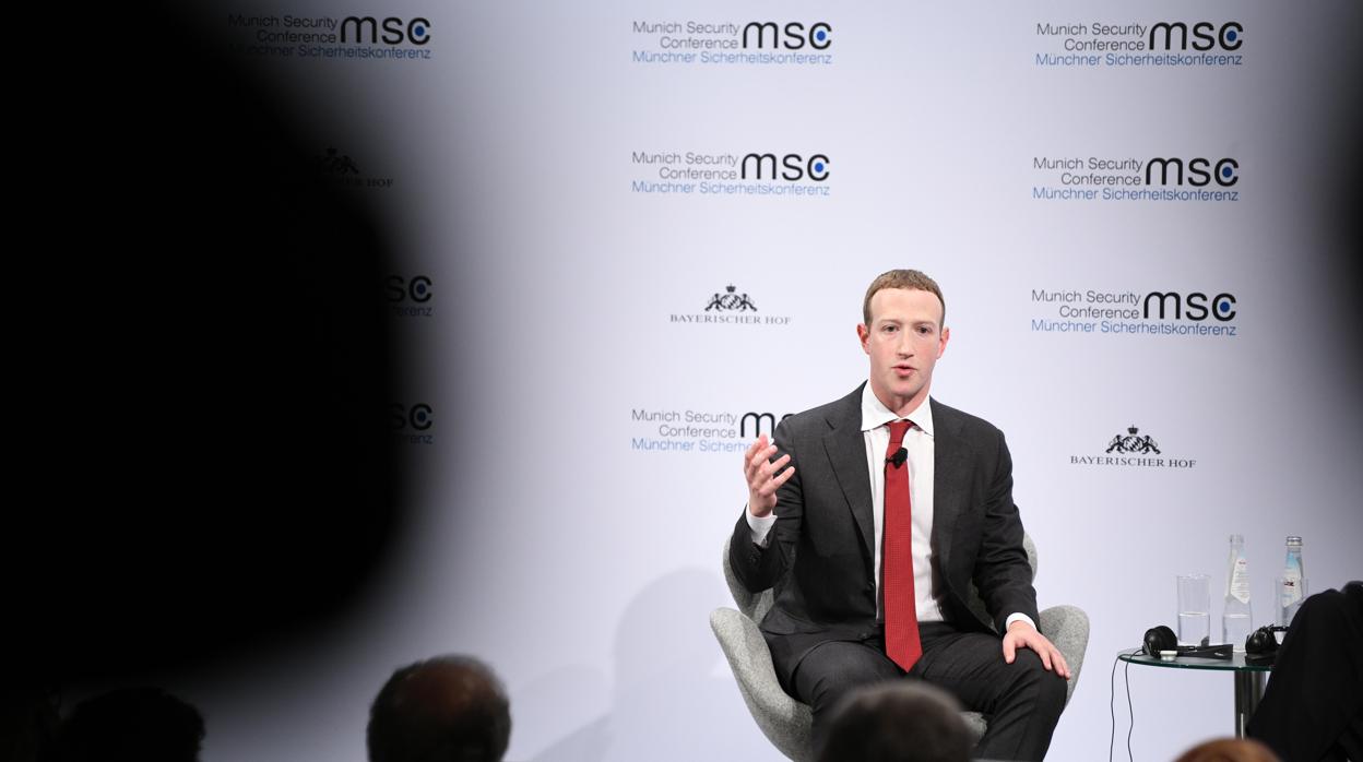 Mark Zuckerberg, fundador de Facebook, durante una intervención