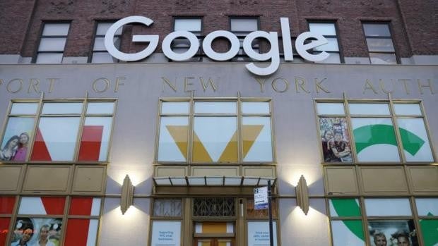 Google amenaza con despedir a todos sus empleados que no se vacunen