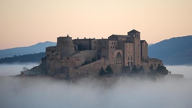 Parador de Cardona, entre la bruma