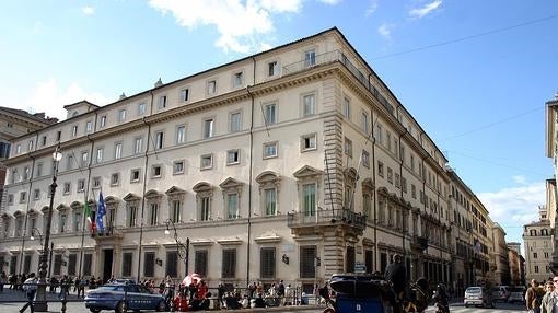 Palazzo Chigi visto da Via del Corso