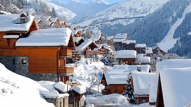 La estación francesa de Méribel se encuentra en el corazón de los 3 valles, el mayor dominio esquiable del mundo