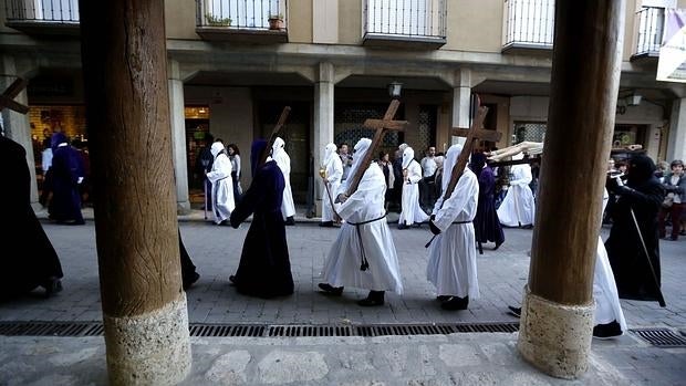 Procesion del Encuentro de Jesus Camino del Calvario con su Madre en Medina de Rioseco