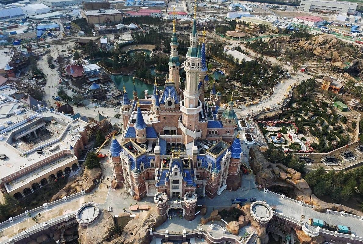 Vista aérea del primer parque temático de Disney en la República Popular China, en Shanghai, tomada el 27 de marzo de 2016