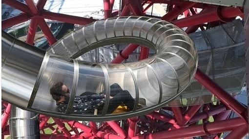 Así es el tobogán más alto y largo del mundo