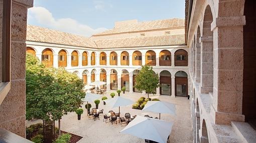 Alcalá de Henares o el placer de dormir en el Siglo de Oro