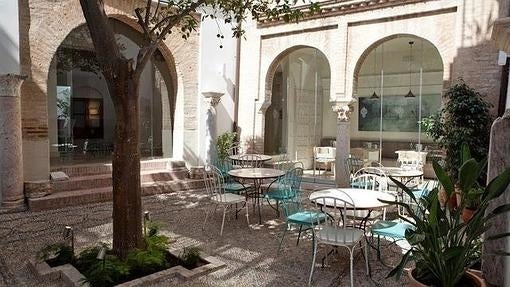 Diez hoteles con patio imprescindibles en Córdoba