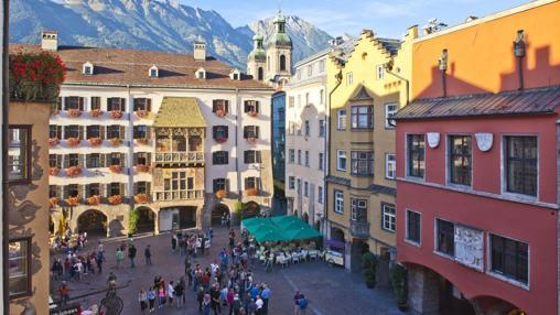 Imagen de Innsbruck tomada desde el «tejadillo de oro»