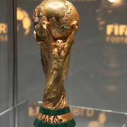 La Copa del Mundo, de oro de 18 quilates, pesa seis kilos