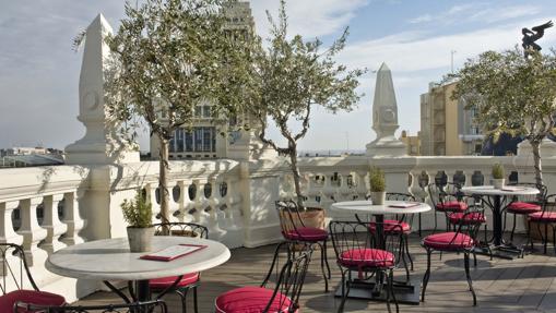 Una esquina de la terraza de The Principal Hotel