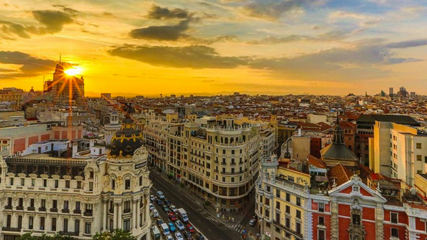Veinte azoteas impresionantes para ver el atardecer en Madrid