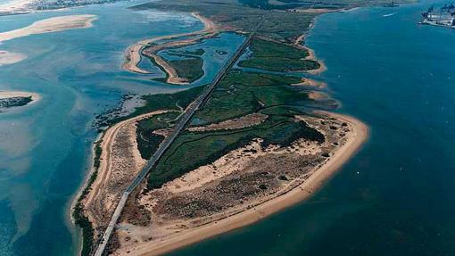 Playa de Espigón de Huelva. Fuente: andalucia.org