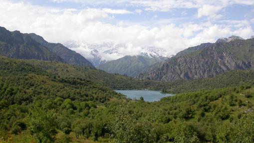 Cordillera de Tien Shan Occidental